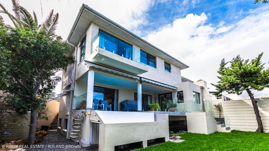 3 Bedroom Property for Sale in Camps Bay Western Cape